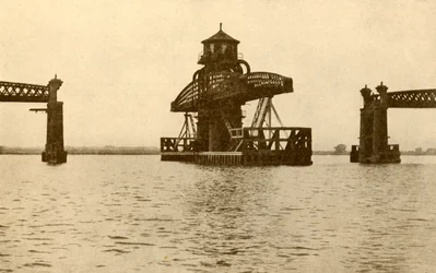 Alloa Schwingbrücke, 1930