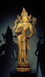 Bodhisattva Maitreya / Skulptur, 11.–12. Jhdt.
