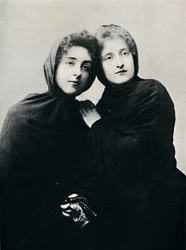 Chilenische Damen in Kirchenkleidung Manto, 1911