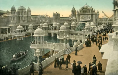 Ehrenhof, Krönungsausstellung, London, 1911