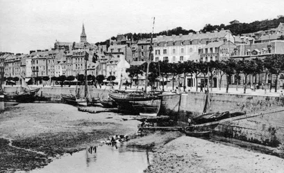 Am Dock, Trouville, Frankreich, ca. 1920er Jahre