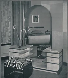 Frisiertisch und Hocker entworfen für die Frankl Galleres, Inc., 1933
