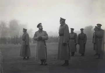 Kaiser Nikolaus II. und Großherzog Nikolai Nikolajewitsch in Baranowitschi, September 1914