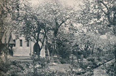 Beispiel eines Obstgartens, ursprünglich angelegt von William Morris, ca. 1900