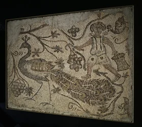 Bodenmosaiktafel: Weinleser mit Pfau, 400er Jahre