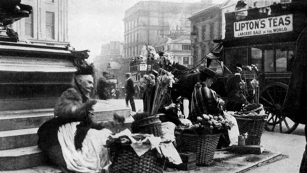 Blumenverkäufer am Piccadilly Circus, London, 1901-1951