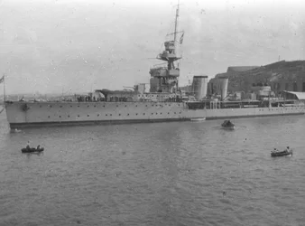 HMS Cardiff, britischer C-Klasse Leichter Kreuzer, Malta, um 1920er Jahre