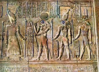 Hieroglyphisches Relief, Tempel von Kom Ombo, Ägypten