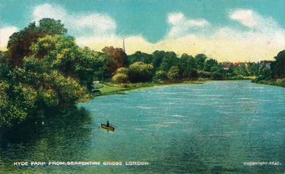 Hyde Park von der Serpentine Bridge, London, um 1910