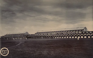 Indische Militärbaracken, um 1910