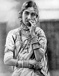 Indische Nautch-Tänzerin, 1936