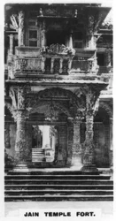 Jain-Tempelfestung, Ahmedabad, Indien, um 1925