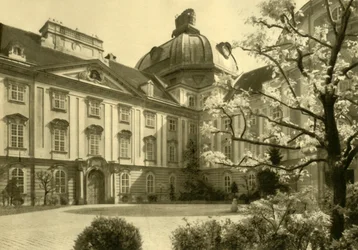 Klosterneuburg Stift, Klosterneuburg, Niederösterreich, ca. 1935