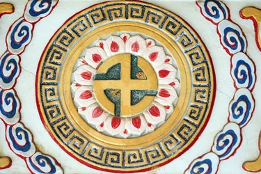 Kong Meng San Phor Kark See Kloster. Buddhismus-Symbol: Swastika, 20160819, Singapur