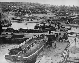 Landungsstrand bei Sedd el Bahr, als britische Truppen auf der Halbinsel ankamen, 1915