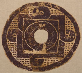 Gekreister Rundel von einer Decke oder einem Überwurf, 300-400 n. Chr.