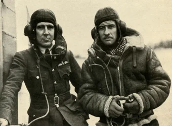 Lorry und Leslie, um 1939-1940, 1941