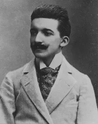 Louys, um 1893