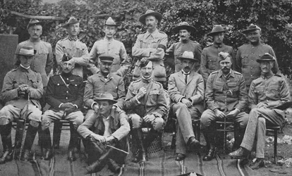 Generalmajor Baden-Powell und die Hauptmänner, die ihm halfen, Mafeking zu verteidigen