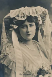 Miss Lily Hanbury, 1873-1908, um 1930