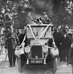 Mr. Churchill wurde für Epping als Konservativer gewählt, 1929, 1945