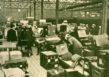 Gepäckstapel am Charing Cross Bahnhof, 1930
