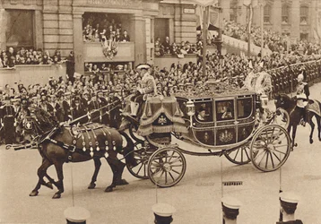 Prinzessin Elizabeth und ihr Cousin Lord Lascelles mit der Prinzessin Royal, 1937