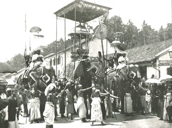 Religiöse Prozession, Colombo, Ceylon, 1895