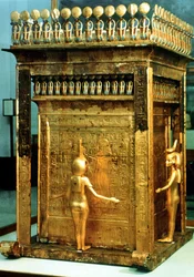 Replik eines Kanopenkastens aus dem Grab von Tutanchamun, Ägypten
