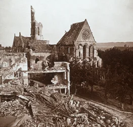 Zerstörte Kirche, Vauxaillon, Nordfrankreich, ca. 1914-ca. 1918