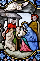 Kathedrale Saint-Corentin, Quimper Buntglasfenster: Anbetung der Hirten, Quimper, Frankreich