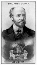 Sir James Dewar, schottischer Chemiker und Physiker, ca. 1924