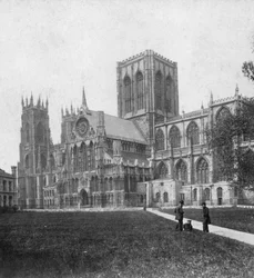 Südostansicht der Kathedrale von York, Yorkshire, spätes 19. oder frühes 20. Jahrhundert