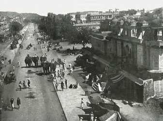 Straßenszene in der Stadt Jaipur, Indien, 1895