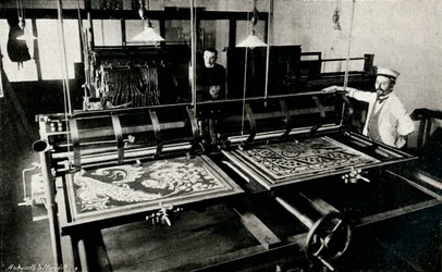 Szczepaniks elektrische Karten-Schneidemaschine