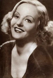Tallulah Bankhead, amerikanische Schauspielerin, Talkshow-Moderatorin und Lebenskünstlerin, 1933