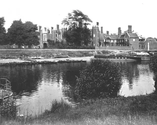 Die Bankside am Hampton Court, Richmond, London, 1894