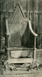 Der Krönungsstuhl, der den alten Stein enthält, 1902
