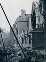 Das Ostende der Middle Temple Hall, 1941