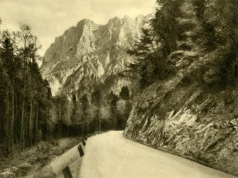 Das Hochtor, Johnsbach, Nationalpark Gesäuse, Steiermark, Österreich, ca. 1935.