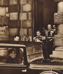 Die neue Herrschaft beginnt, 1936-1937