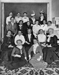 Die internationale Versammlung der Frauenwahlrechtsaktivistinnen, 1914, ca. 1920