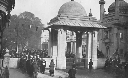 Enthüllung des indischen Gedenktors durch den Maharaja von Patiala, 26. Oktober 1921