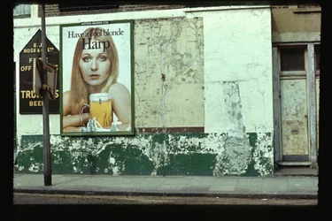 Habe ein kühles blondes Harp, Kilburn, 1966