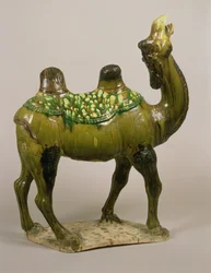 Keramisches chinesisches klagendes Kamel, Tang-Dynastie, 8. Jahrhundert