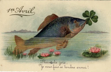 Grußkarte zum 1. April: Fisch mit einem vierblättrigen Kleeblatt - Postkarte Ende 19. bis Anfang 20. Jahrhundert