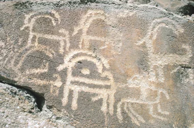 Felszeichnungen im Hunza-Tal, nahe dem archäologischen Gebiet von Karimabad, Pakistan
