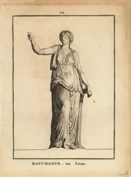 Statue einer Bacchantin, Anhängerin des römischen Weingottes Bacchus, mit Trauben