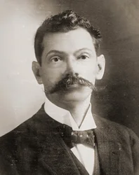 Porträt von Dr. Francisco Bertrand Barahona, ca. 1910