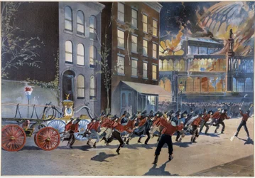 Feuer und Feuerwehrleute in New York